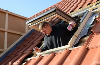 Pose de fenêtres de toit Velux à Nanthiat